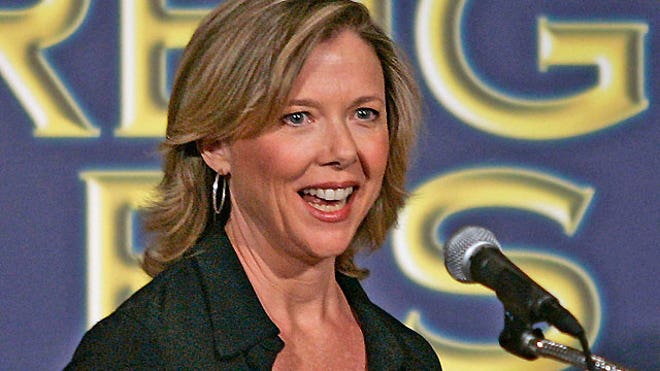 AnnetteBening