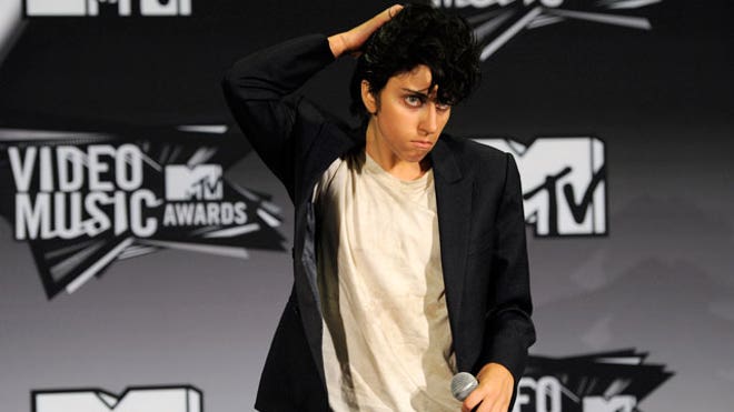 Gaga as a Dude 640