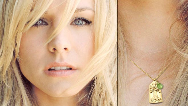 In the spirit of giving actress Kristen Bell designed a delicate gold 