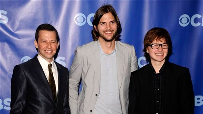 Ashton Kutcher and Men Cast Internal