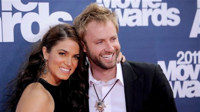 Nikki Reed Paul McDonald 640