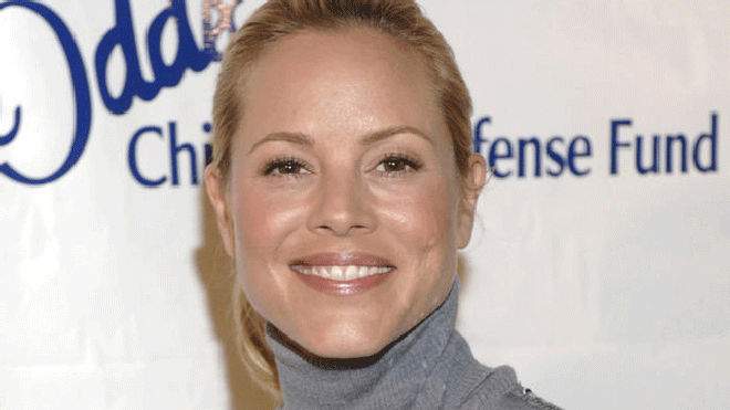 Maria Bello Haiti