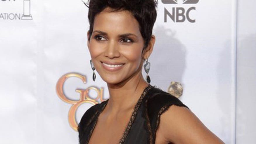HalleBerry640