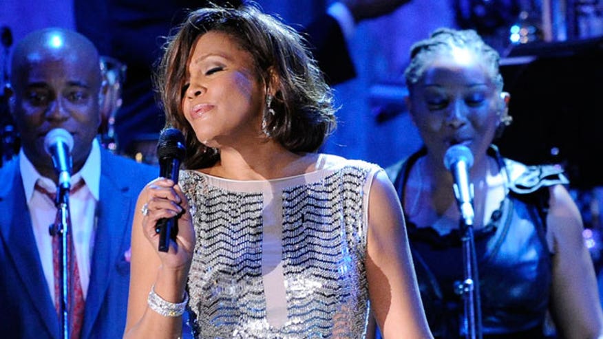 WHitneyPerform640.jpg