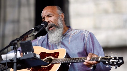 American folk guitarist Richie Havens, who captivated audiences at the  Woodstock music festival, died on Monday. He was .