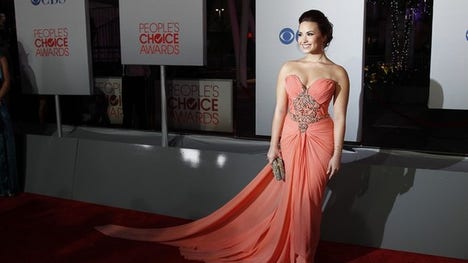 Teen songstress Demi Lovato has signed a deal to be a judge on the next