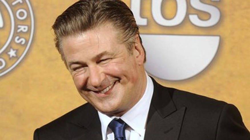Alec Baldwin Smile 640