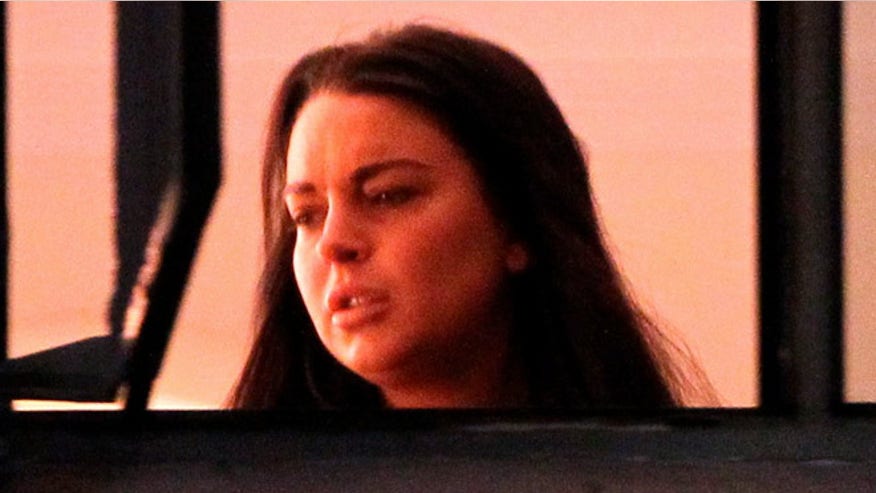 Lohan-EXHAUSTED-660-x17.jpg