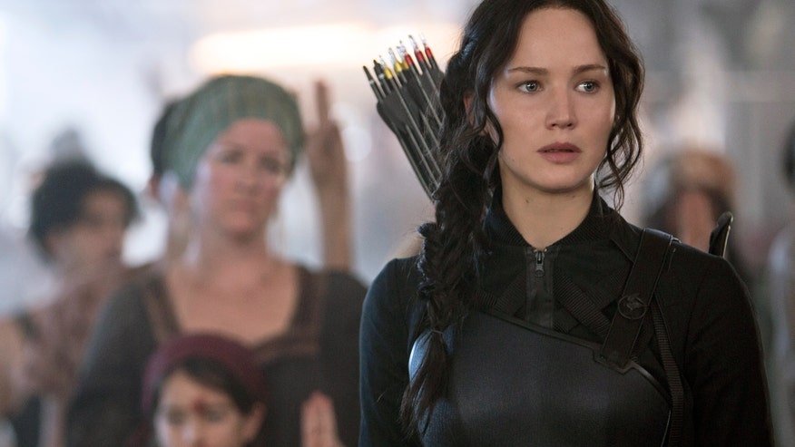 jennifer lawrence in mockingjay ap.jpg