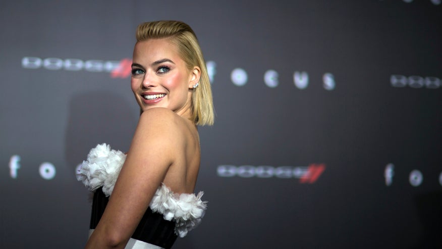 Margot wows at charity event