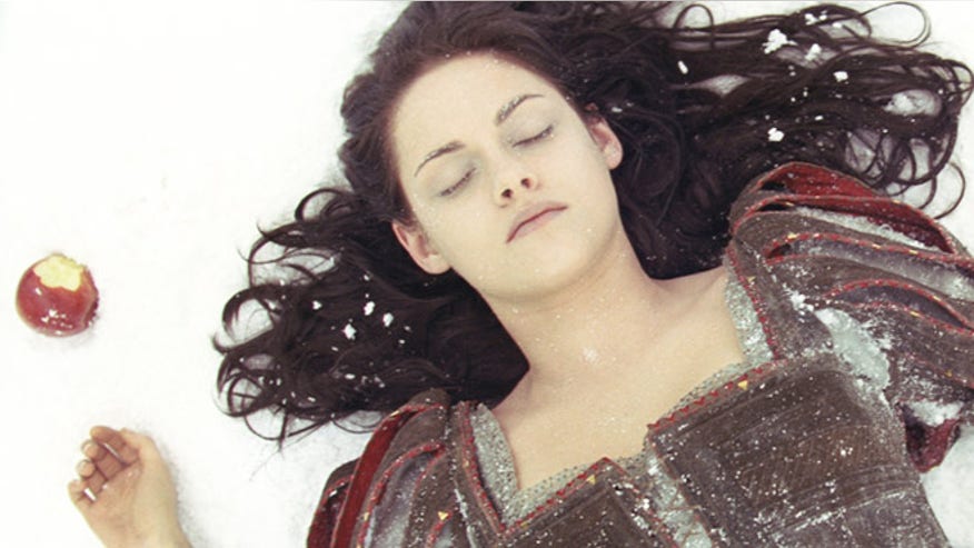 snow-white-kristen-stewart-660.jpg