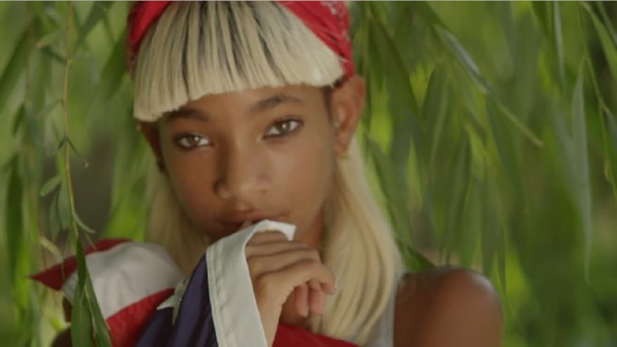 willow smith in bed with older man alleged pic of 13 year old willow smith in bed with 20 willow smith in bed with older man alleged pic of 13 year old willow smith in bed with 20