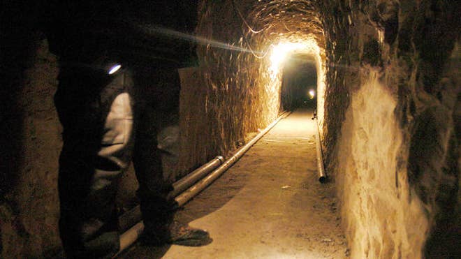 tunnel.jpg
