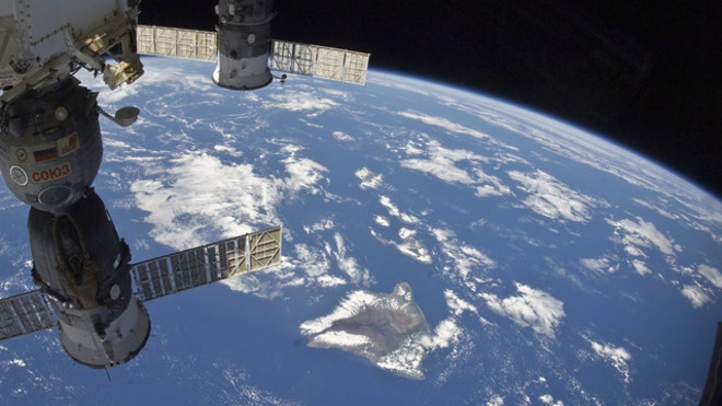 Earth Spaceship