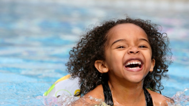 Swimming Girl