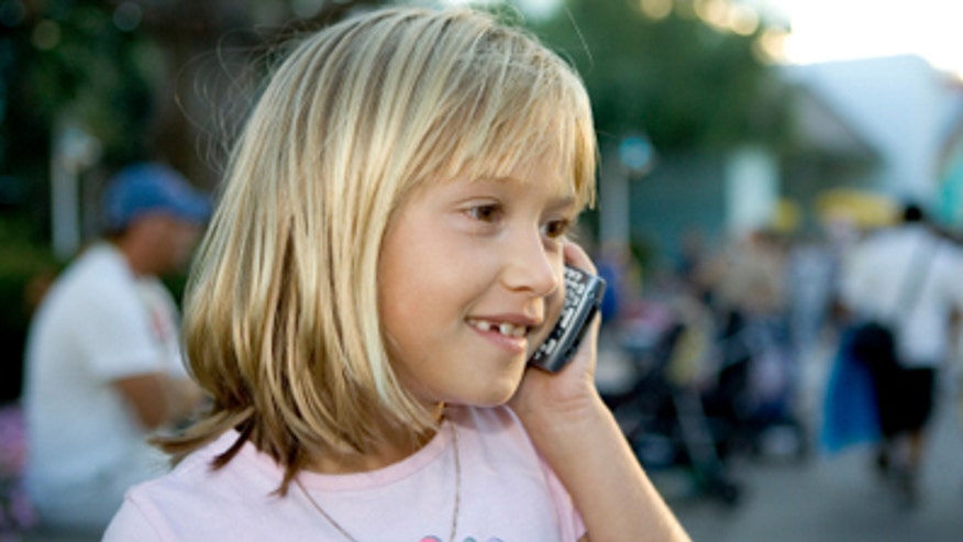 child on cellphone