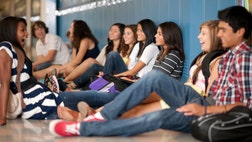 >With texting, social media and pop culture an ever-present influence, dating is more complex than ever before. How can you prepare your children to date and make sure they’ll make good choices now and throughout their lifetimes? Read on