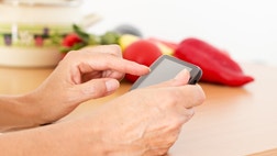 It may be time to unfollow that FoodPorn-happy friend.