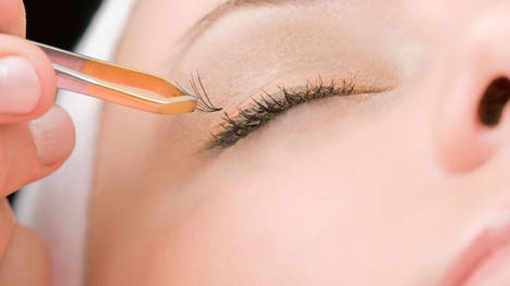 According to a new study by Consumer Reports, eyelash extensions can cause multiple allergic reactions.I, myself, have seen dozens of female patients with conjunctivitis, also known as pink eye, as a result of bacterial infections associated with a build up of dirt and bacteria in these products