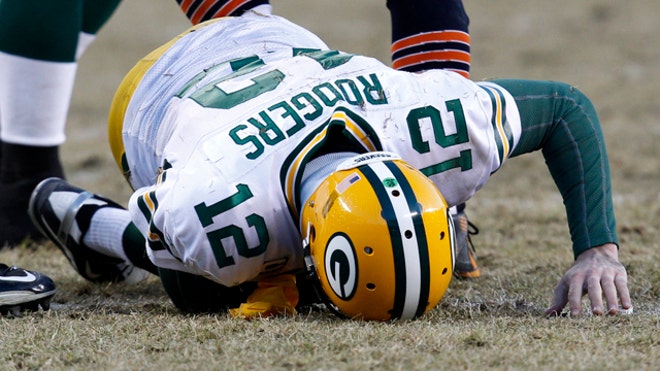 Aaron Rodgers Julius Peppers