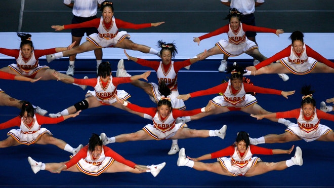 cheerleaders.JPG