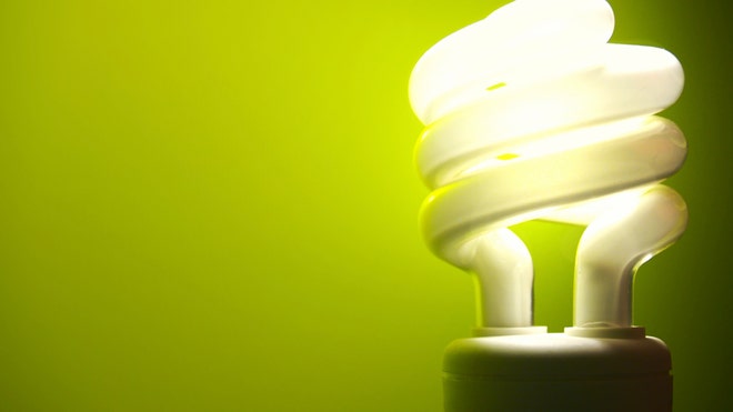 green_lightbulb.jpg