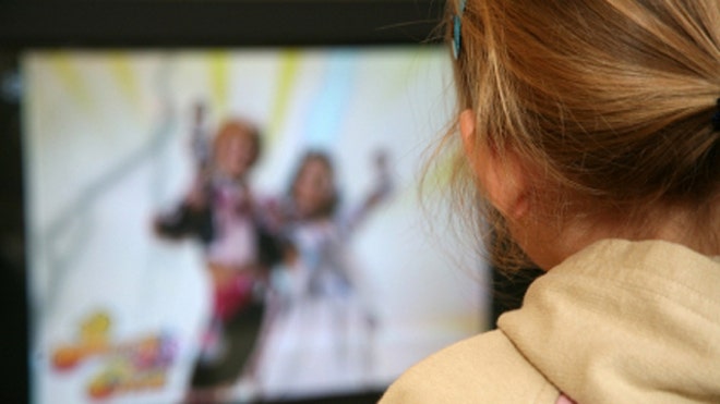 kids watching TV