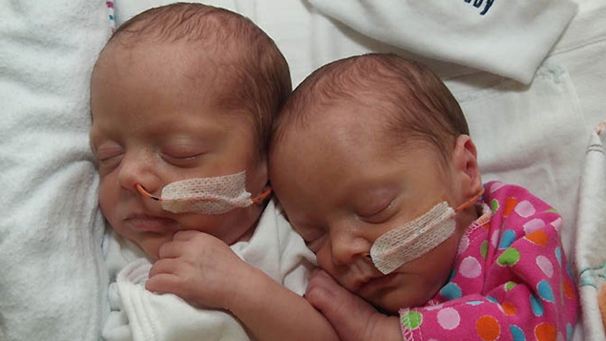 640_StanfordTwins.jpg