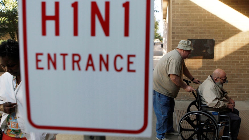 h1n1vaccineline.jpg
