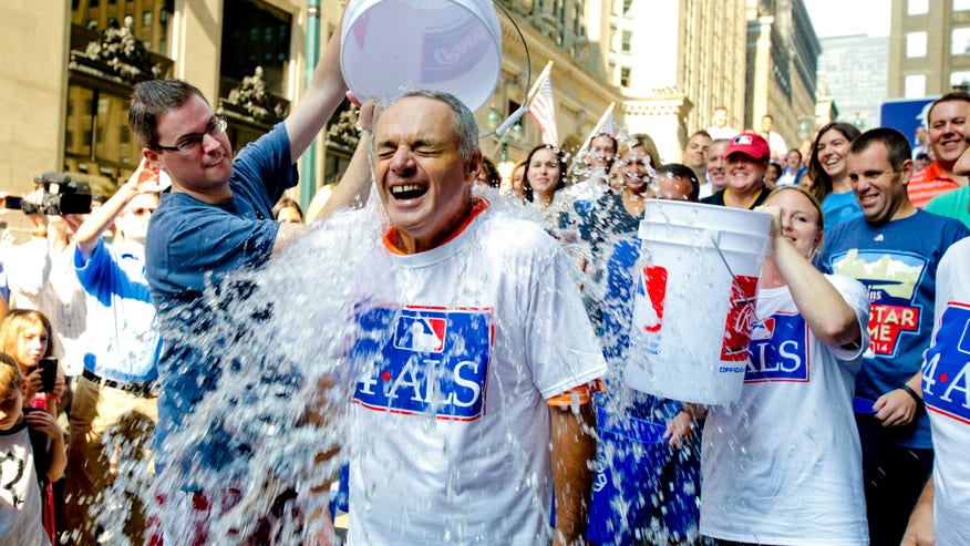 ice_bucket_challenge_MLB_ap.jpg