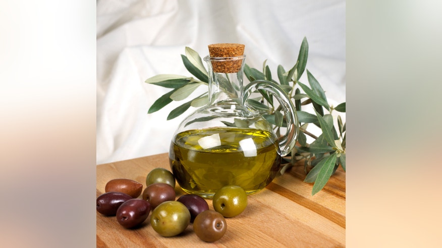 istock_olive_oil.jpg