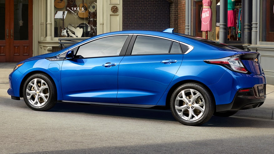 2016 Chevrolet Volt goes farther, faster | Fox News