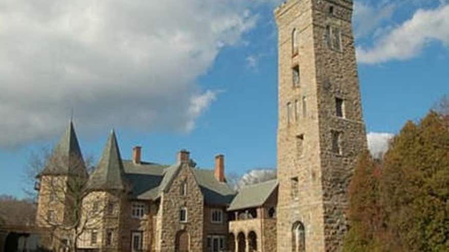castle-Hazard-Castle-exterior.jpg