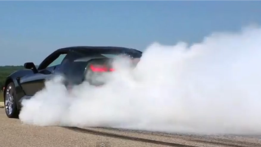 corvette-smoke-660.jpg