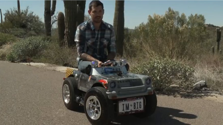 smallest-car-crown-660.jpg