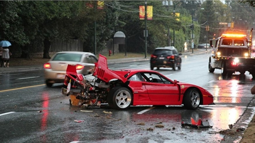 supercarcrashes660.jpg