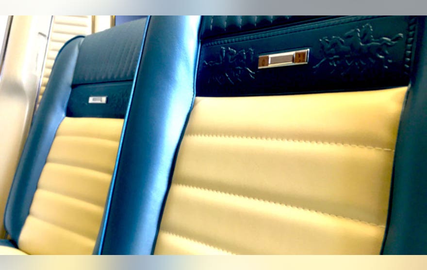 revology-seats-876.jpg