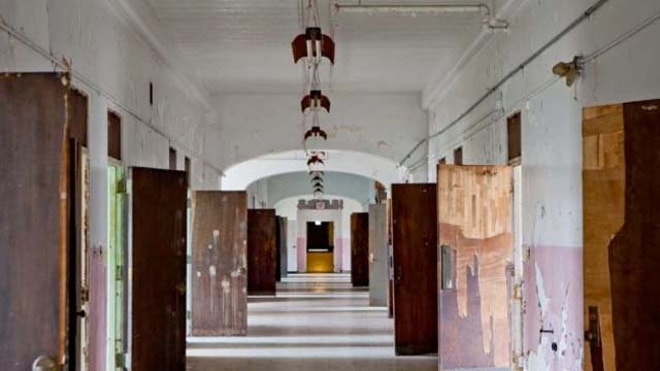 lunatic_asylum1.JPG