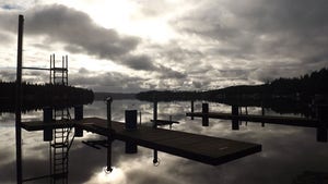 Send us your desktop wallpaper worthy photos.