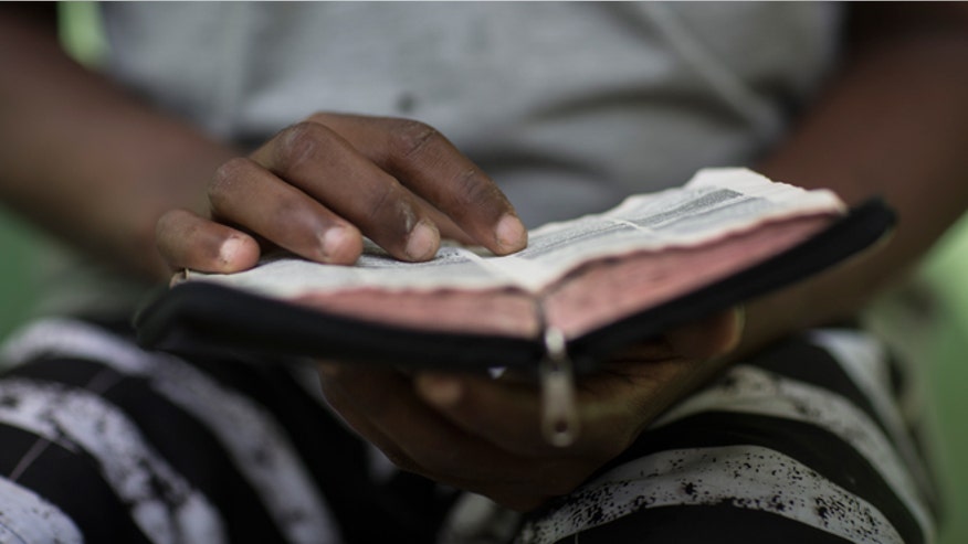 660-Bible3-AP.jpg