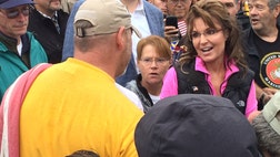 >Veterans marched on Sunday in Washington in protest of the partial government shutdown that has kept them and other Americans from visiting war memorials across the country, with support from several star conservatives.