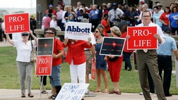 >Democratic state Sen. Wendy Davis declared her candidacy for governor of Texas on Thursday, promising to focus on the needs of average Texans. In an email to supporters, Davis said she would focus on education, economic development and health care.