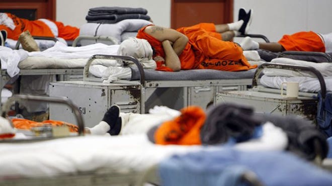 prisoners_calif_091409