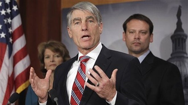 Sen. Udall at Hill newser