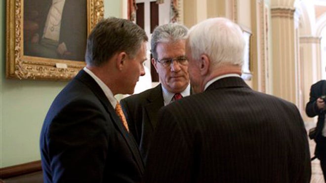 122309_Burr_Coburn_McCain