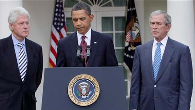 011610_Obama_Clinton_Bush
