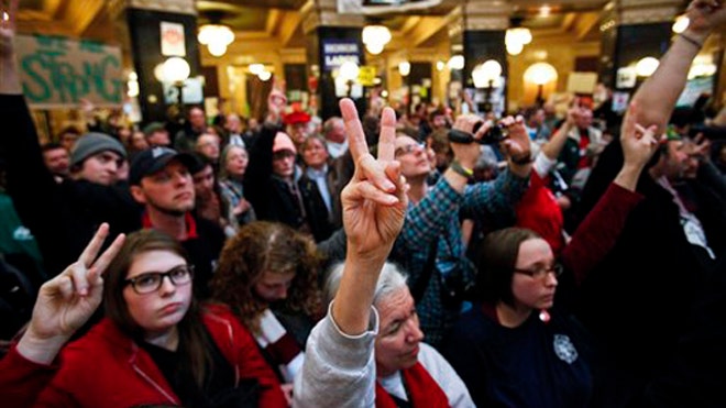 madison_protesters_022711.jpg