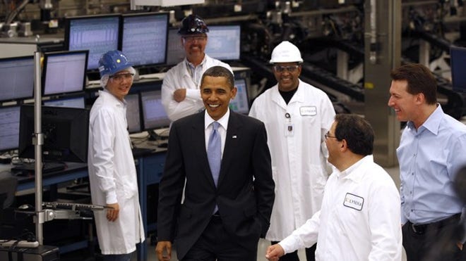 obama_tours_solyndra_052610