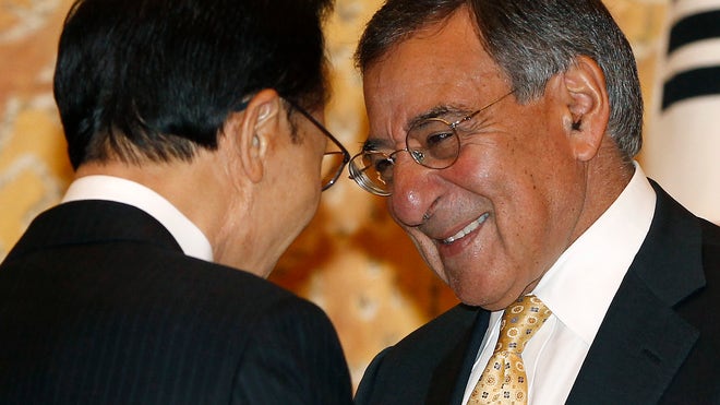 panetta_102711
