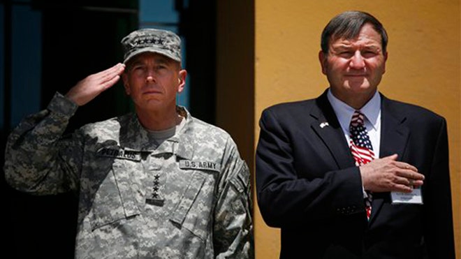 petraeus_eikenberry_070310.jpg